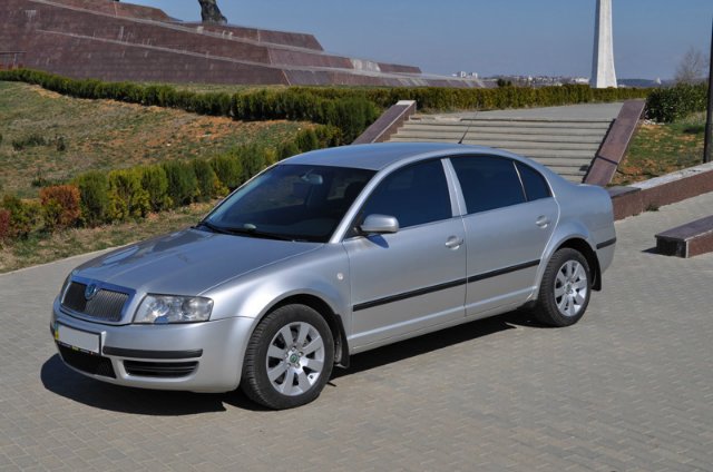 Skoda Superb 2002-2008